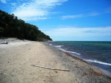 [Hearth.com] Lake Superior Shoreline