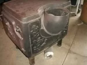 [Hearth.com] Anyone Ever Seen One of These---Cawley Cast Iron Stove?