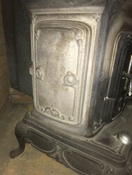 Help identifying old cast iron stove