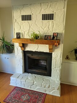 Can anyone help me identify my fireplace?