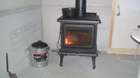 [Hearth.com] Wood stove lighting once again