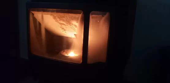 [Hearth.com] How quickly should glass get dirty?