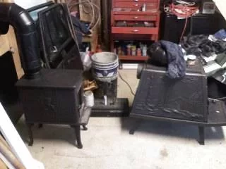 [Hearth.com] I'm Through the Wall! And the Roof! Woodstove install begins...
