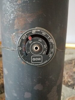 Wood stove ID.  1980-81 Stovework knobs?