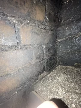 [Hearth.com] Creosote building up in bottom corners of smoke shelf