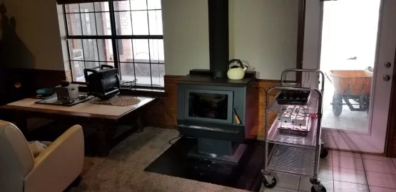 Stove01.jpg Stove01.jpg