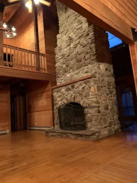 Great Room Chimney.jpg Great Room Chimney.jpg