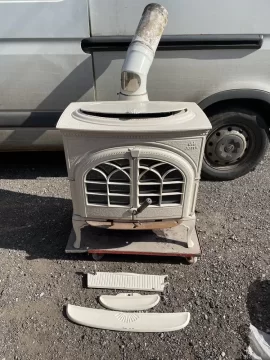 Help and advice needed please - Jotul Firelight CB | Hearth.com