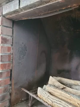 Fireplace -- how to remedy a rusted firebox liner