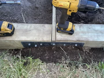 Garden 2x6 Raised bed rotted and fell over after 30 years