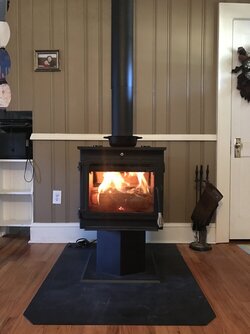 New wood stoves: square fireboxes