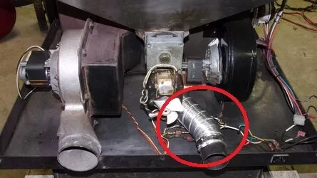 0Fac hose inside stove.jpg