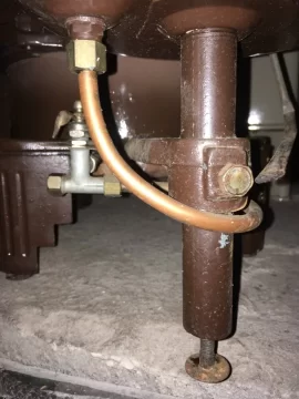 [Hearth.com] Non-wood vintage oil camp space heater!