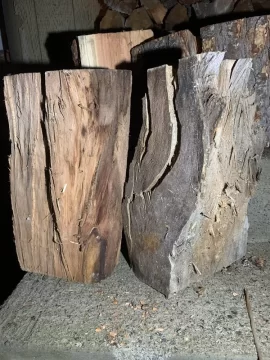 Help identify this wood.