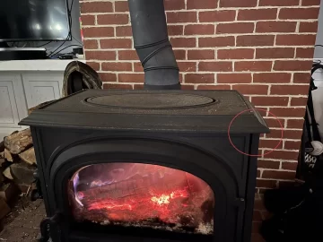 Smoke from Upper Right Corner of Jotul F-500