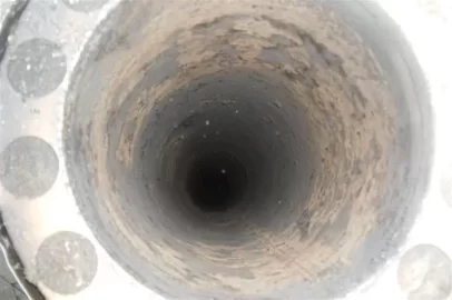 [Hearth.com] So it's been 2 years since I cleaned my chimney pipe, and this is what I found today.