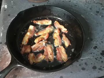 [Hearth.com] Mmmmmm....BACON!