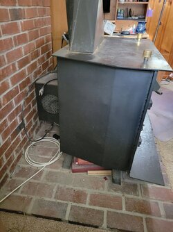 Help Identifying This Wood Stove