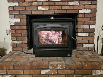 [Hearth.com] What Is In Your Stove Right Now?
