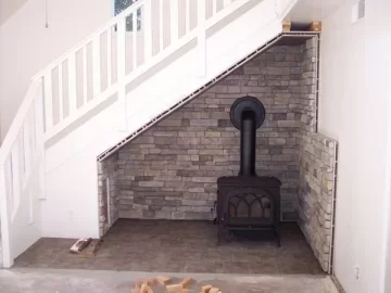 [Hearth.com] Jotul Oslo (with Pictures) - One Minor Question - screws in flue collar?