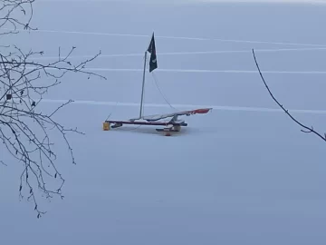 [Hearth.com] Winter sailing!