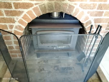 [Hearth.com] Wood heater/chimney