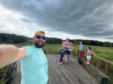 [Hearth.com] Road trip camping with a large family