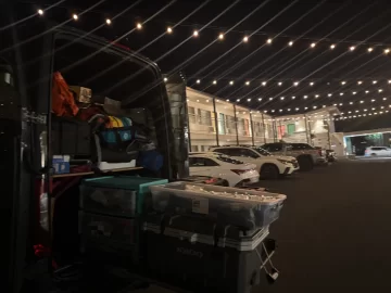 [Hearth.com] Road trip camping with a large family