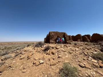 [Hearth.com] Road trip camping with a large family