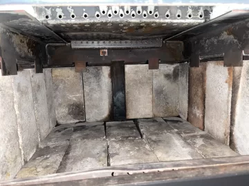 [Hearth.com] How does the inside of my stove look?
