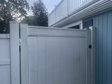 [Hearth.com] What do you do when your fence gate starts dragging on you?