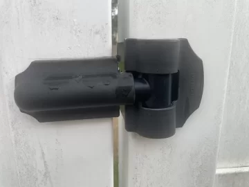 [Hearth.com] Fence gate sag latching wood!