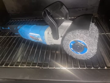 [Hearth.com] New grill grate brush with 9 amp motor that really cuts the mustard!