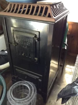 [Hearth.com] A little help identifing a coal caboose stove