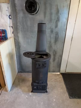 [Hearth.com] Grimsby stove and finance Ltd 4M stove. Unknown manufacture number and spacing requirements