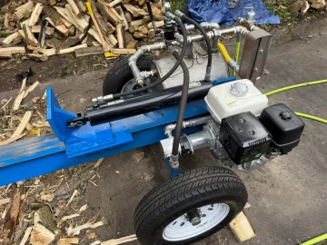 [Hearth.com] Water-cooled Homemade 19-ton Logsplitter