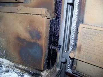 [Hearth.com] Creosote Before and After the Cat