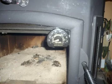 [Hearth.com] Location for thermometer on Buck 91
