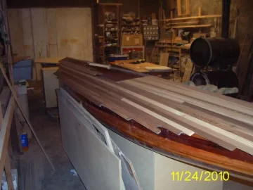 [Hearth.com] Old cedar fence pickets