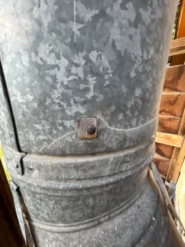 [Hearth.com] Help Identifying old chimney system/advice about how to deal with Frankenstein-ed  chimney extension.