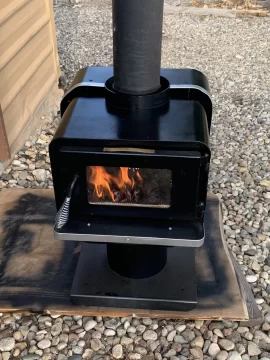 [Hearth.com] Older Earth Stove Different Design