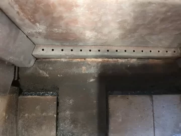 [Hearth.com] Is there a way for me to clean this chimney from inside?