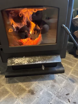 [Hearth.com] What Is In Your Stove Right Now?