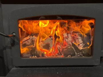 [Hearth.com] What Is In Your Stove Right Now?