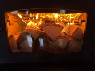 [Hearth.com] What Is In Your Stove Right Now?