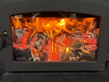 [Hearth.com] What Is In Your Stove Right Now?