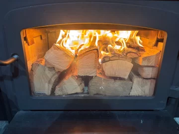 [Hearth.com] What Is In Your Stove Right Now?