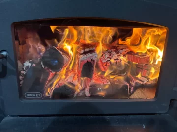 [Hearth.com] What Is In Your Stove Right Now?