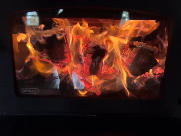 [Hearth.com] What Is In Your Stove Right Now?