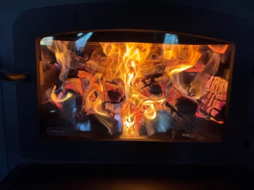 [Hearth.com] What Is In Your Stove Right Now?